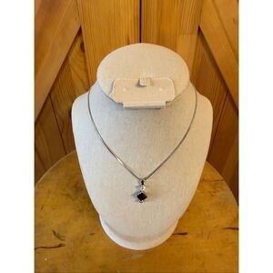 silver snake chain necklace square-shaped black gemstone pendant small accent st